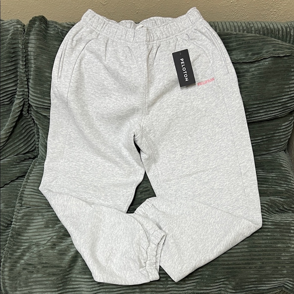 Lululemon Peloton Light Gray Heather Jogger Bottoms
